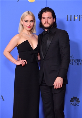 Emilia Clarke Poster 3037939