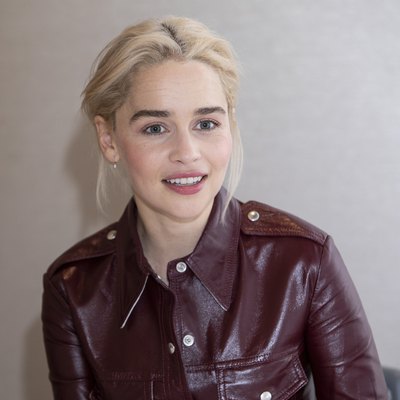 Emilia Clarke Poster 3288792