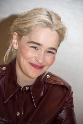 Emilia Clarke Poster 3288804