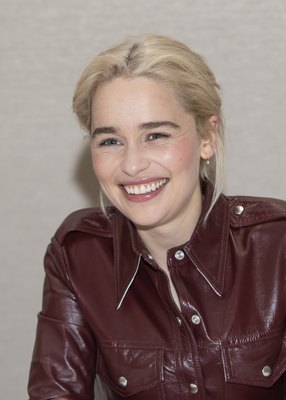 Emilia Clarke Poster 3288849