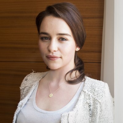 Emilia Clarke Poster 3308001