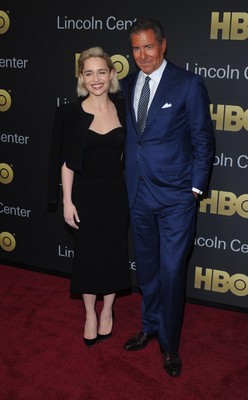 Emilia Clarke Poster 3308014