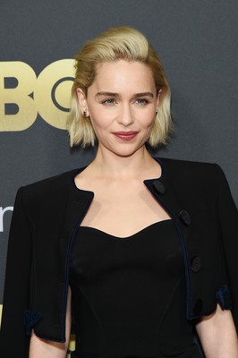 Emilia Clarke Poster 3312178