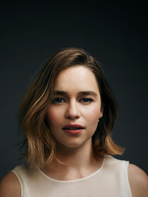 Emilia Clarke Poster 3672378