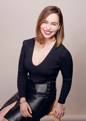 Emilia Clarke Poster 3681316