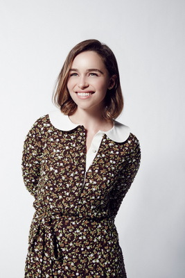 Emilia Clarke Poster 3681317