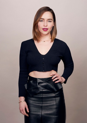 Emilia Clarke Poster 3681318