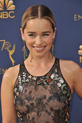 Emilia Clarke Poster 3736998