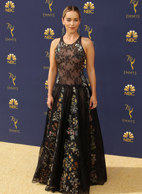 Emilia Clarke Poster 3737015