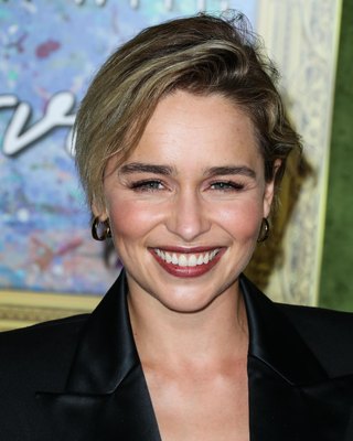 Emilia Clarke Poster 3737036