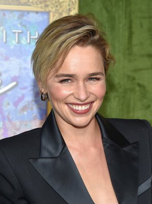 Emilia Clarke Poster 3737058
