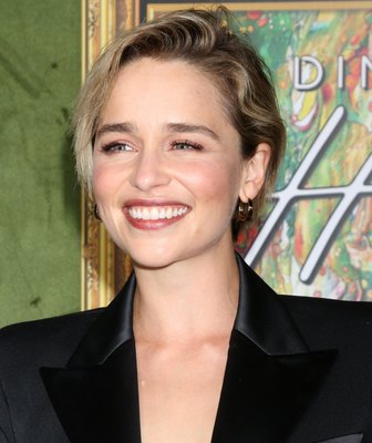 Emilia Clarke Poster 3737061