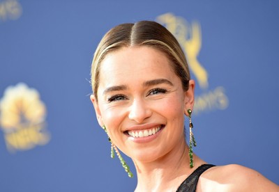 Emilia Clarke Poster 3737078