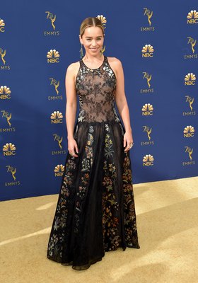 Emilia Clarke Poster 3737104