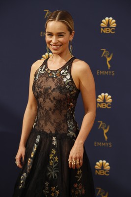 Emilia Clarke Poster 3737181