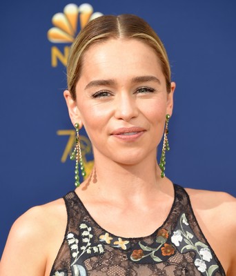 Emilia Clarke Poster 3737200