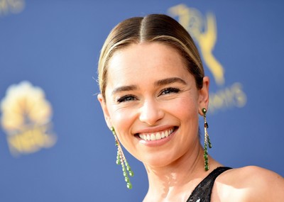 Emilia Clarke Poster 3737210