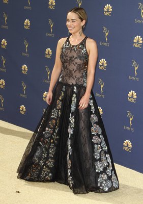 Emilia Clarke Poster 3737254