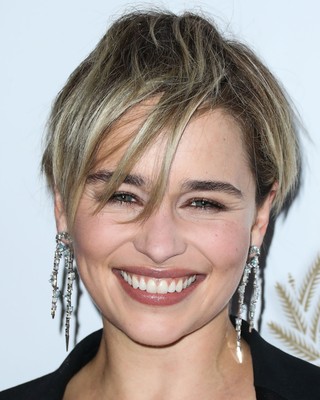 Emilia Clarke Poster 3737343