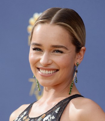 Emilia Clarke Poster 3737400