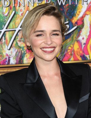 Emilia Clarke Poster 3737492