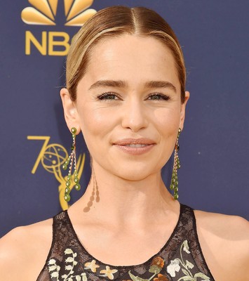 Emilia Clarke Poster 3776124