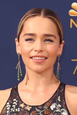 Emilia Clarke Poster 3776135