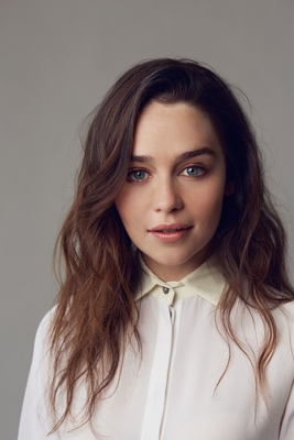 Emilia Clarke Poster 3828232