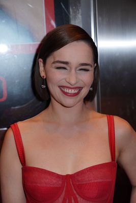 Emilia Clarke Poster 3839932