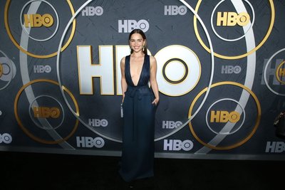 Emilia Clarke Poster 3902182