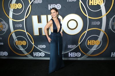 Emilia Clarke Poster 3902301