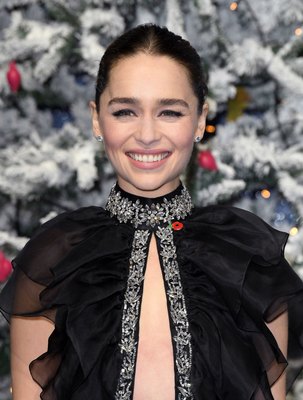 Emilia Clarke Poster 3922120