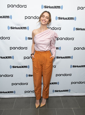 Emilia Clarke Poster 3922237