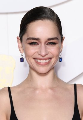 Emilia Clarke Poster 3948587