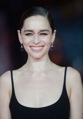 Emilia Clarke Poster 3948637