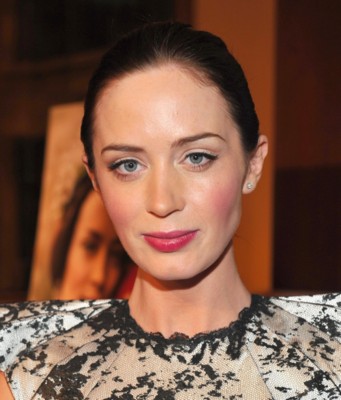 Emily Blunt Poster 1524671