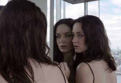 Emily Blunt Poster 2122210