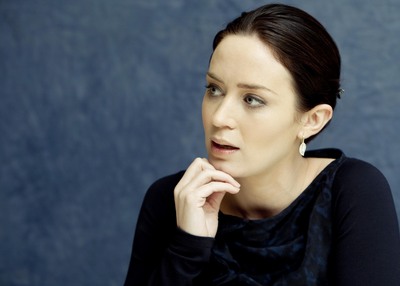 Emily Blunt Poster 2248925