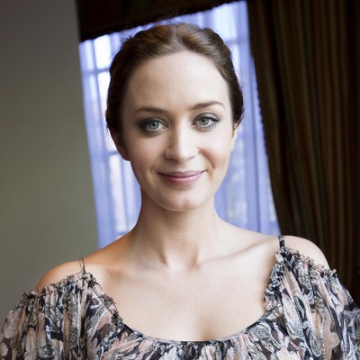 Emily Blunt Poster 2248960