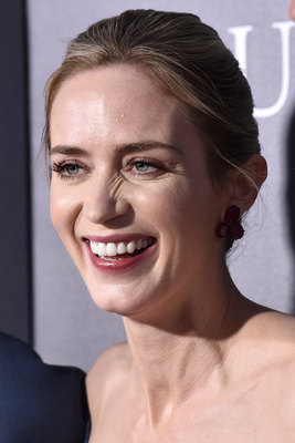 Emily Blunt Poster 3221520