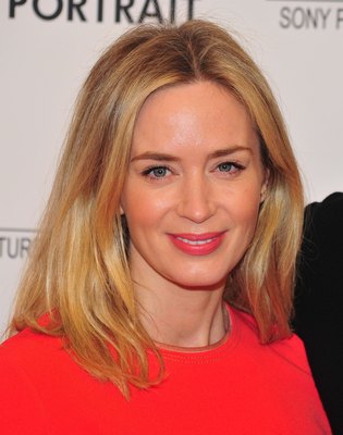 Emily Blunt Poster 3261638