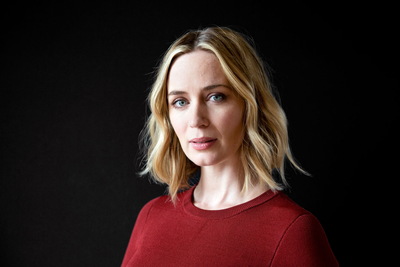 Emily Blunt Poster 3659601