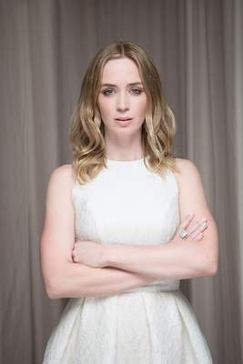 Emily Blunt Poster 3675550