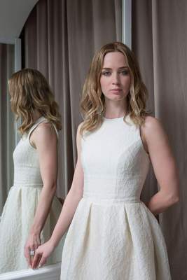 Emily Blunt Poster 3675564