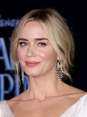 Emily Blunt Poster 3727006