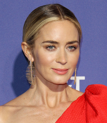 Emily Blunt Poster 3727078