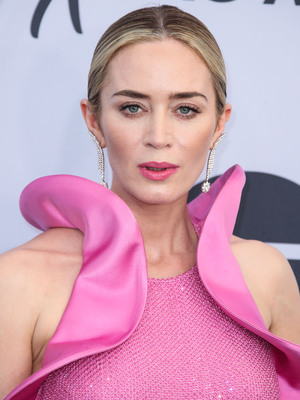 Emily Blunt Poster 3727344