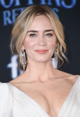 Emily Blunt Poster 3727367