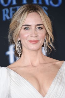 Emily Blunt Poster 3727385