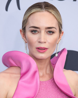 Emily Blunt Poster 3727452